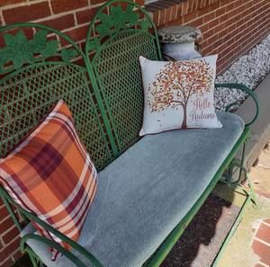 Meet your Posher, Nancy